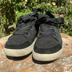 Koolaburra by UGG Penley Low Top Canvas Sneaker